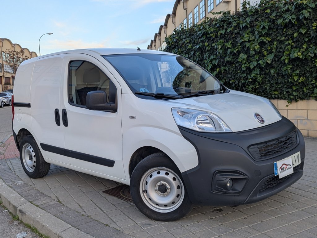 MIDCar coches ocasión Madrid Fiat Fiorino 1.3Mjet 80Cv Etiqueta C IVA y Garantía Incluido