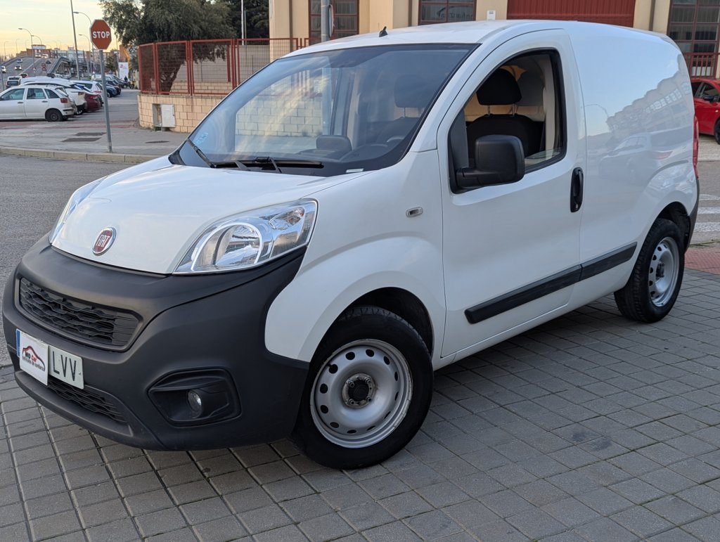 MIDCar coches ocasión Madrid Fiat Fiorino 1.3Mjet 80Cv Etiqueta C IVA y Garantía Incluido