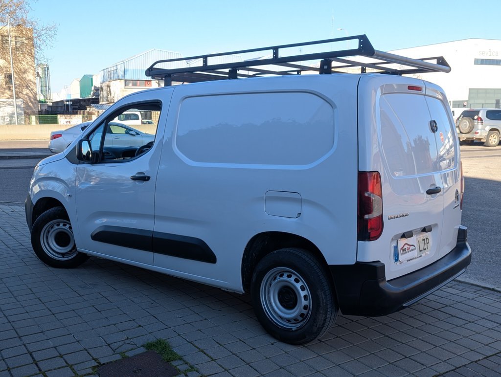 MIDCar coches ocasión Madrid Citroen Berlingo Premium  1.5 BlueHDi 100Cv IVA y Garantía Inc Nacional 1Dueño
