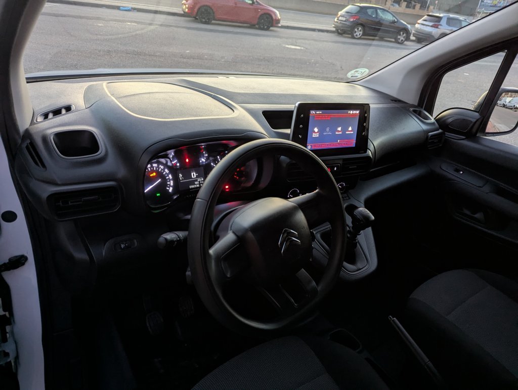 MIDCar coches ocasión Madrid Citroen Berlingo Premium  1.5 BlueHDi 100Cv IVA y Garantía Inc Nacional 1Dueño