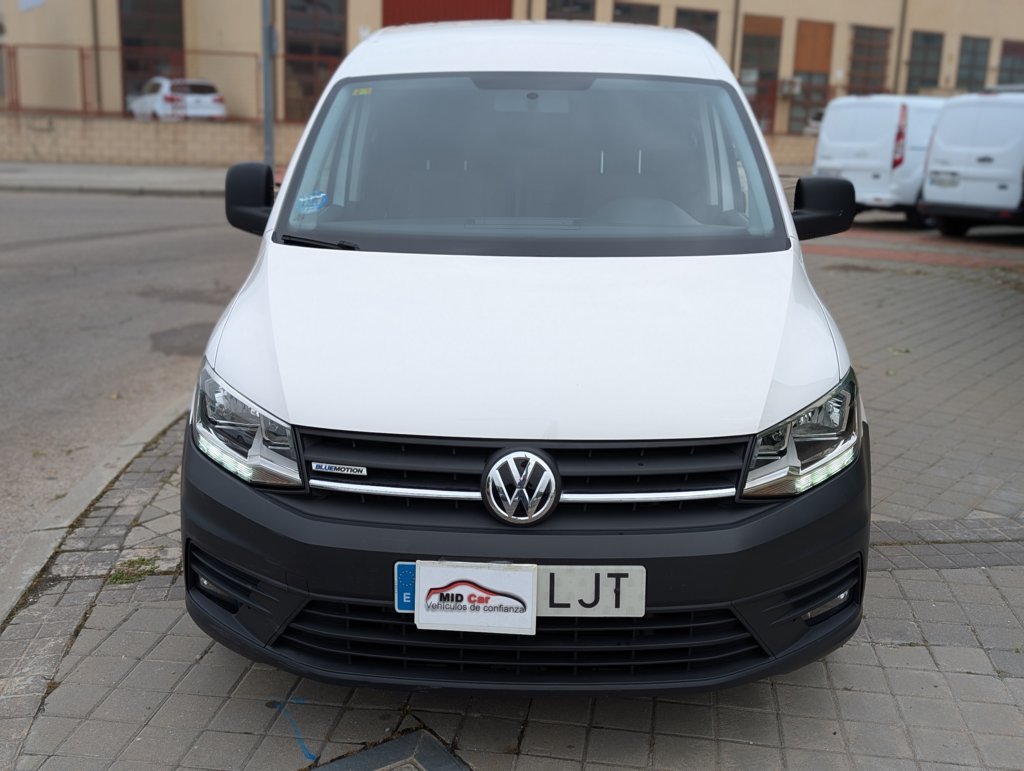 MIDCar coches ocasión Madrid Volkswagen Caddy Profesional Furgón 1.4 TGI 81kW BM 110Cv, Etiqueta medioambiental Eco IVA y Garantía Inc