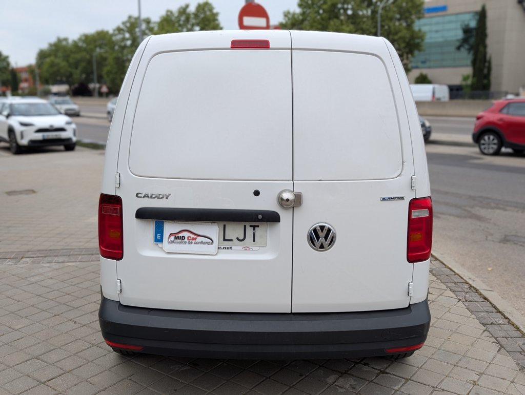 MIDCar coches ocasión Madrid Volkswagen Caddy Profesional Furgón 1.4 TGI 81kW BM 110Cv, Etiqueta medioambiental Eco IVA y Garantía Inc