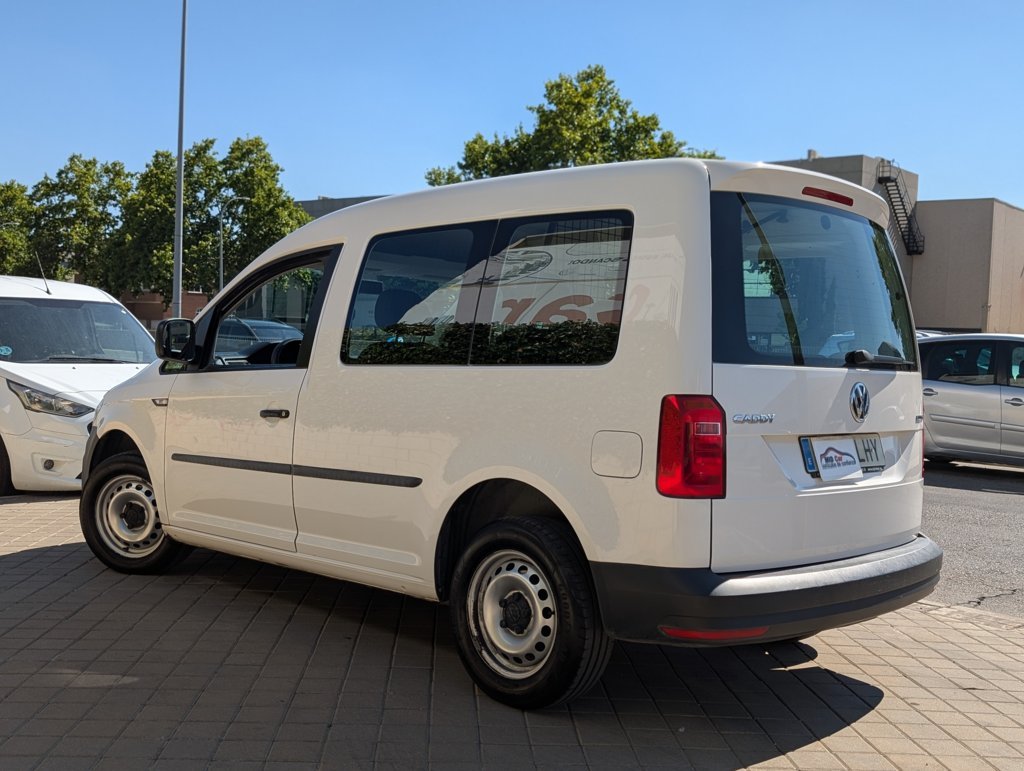MID Car coches ocasión Madrid Volkswagen Caddy Kombi 1.4 TGI GNC 110Cv Etiqueta ECO IVA y garantía Inc Nacional Pocos km