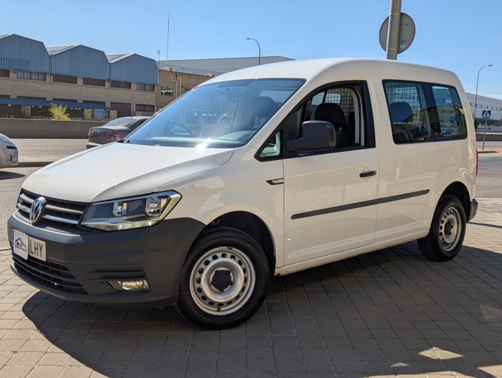 MID Car coches ocasión Madrid Volkswagen Caddy Kombi 1.4 TGI GNC 110Cv Etiqueta ECO IVA y garantía Inc Nacional Pocos km