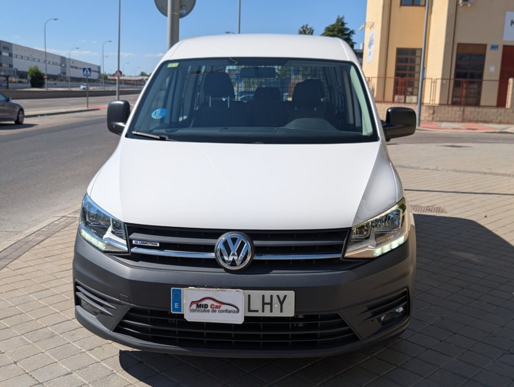 MID Car coches ocasión Madrid Volkswagen Caddy Kombi 1.4 TGI GNC 110Cv Etiqueta ECO IVA y garantía Inc Nacional Pocos km