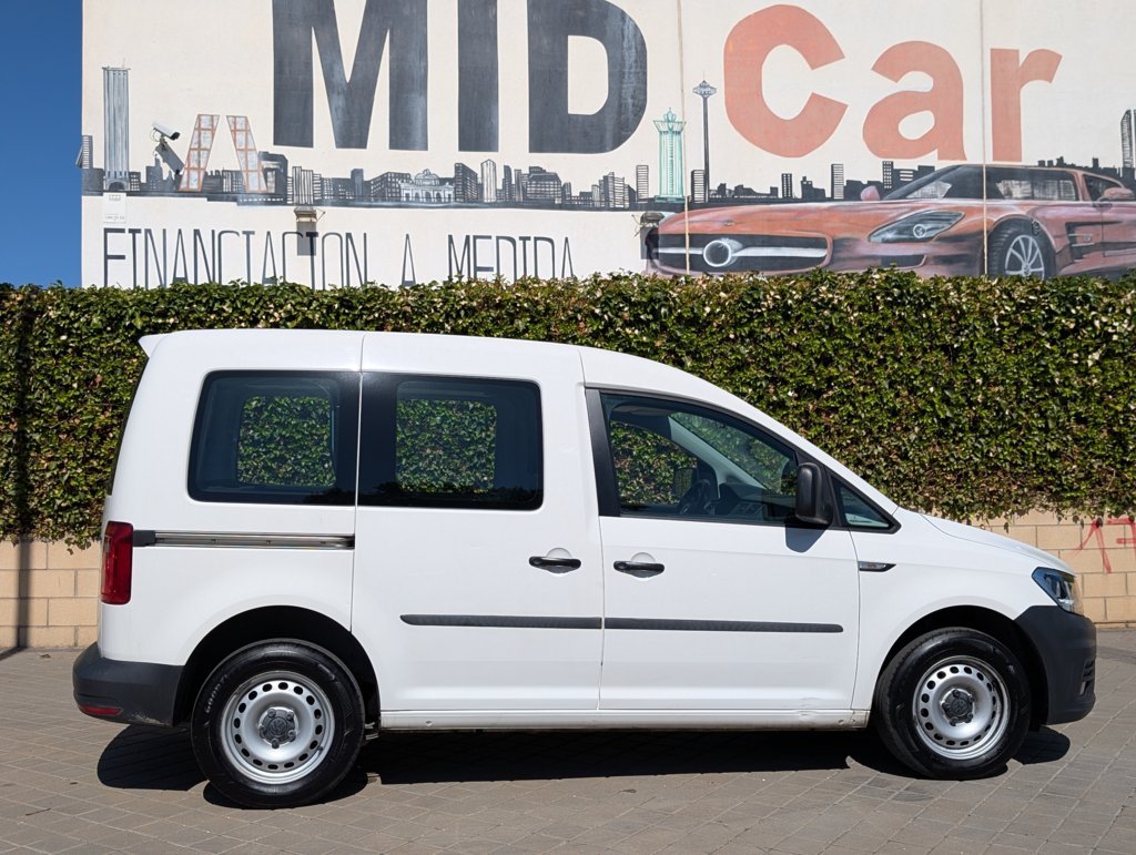 MID Car coches ocasión Madrid Volkswagen Caddy Kombi 1.4 TGI GNC 110Cv Etiqueta ECO IVA y garantía Inc Nacional Pocos km