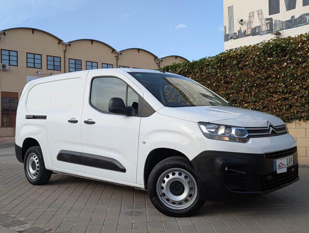 MIDCar coches ocasión Madrid Citroen Berlingo Premium  XL 1.5 BlueHDi 100Cv Etiqueta C IVA Garantía Incl Nacional