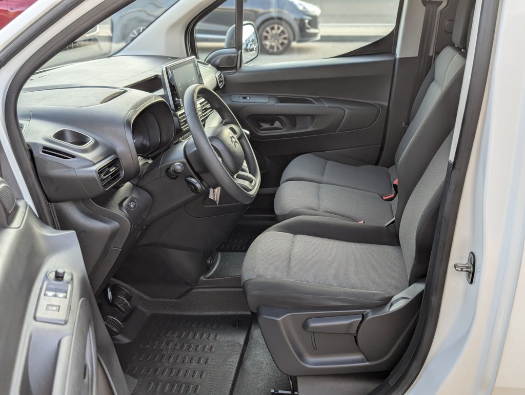 MIDCar coches ocasión Madrid Citroen Berlingo Premium  XL 1.5 BlueHDi 100Cv Etiqueta C IVA Garantía Incl Nacional