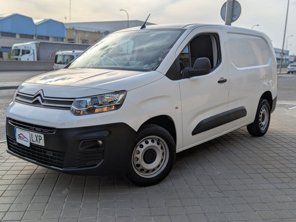 MIDCar coches ocasión Madrid Citroen Berlingo Premium  XL 1.5 BlueHDi 100Cv Etiqueta C IVA Garantía Incl Nacional