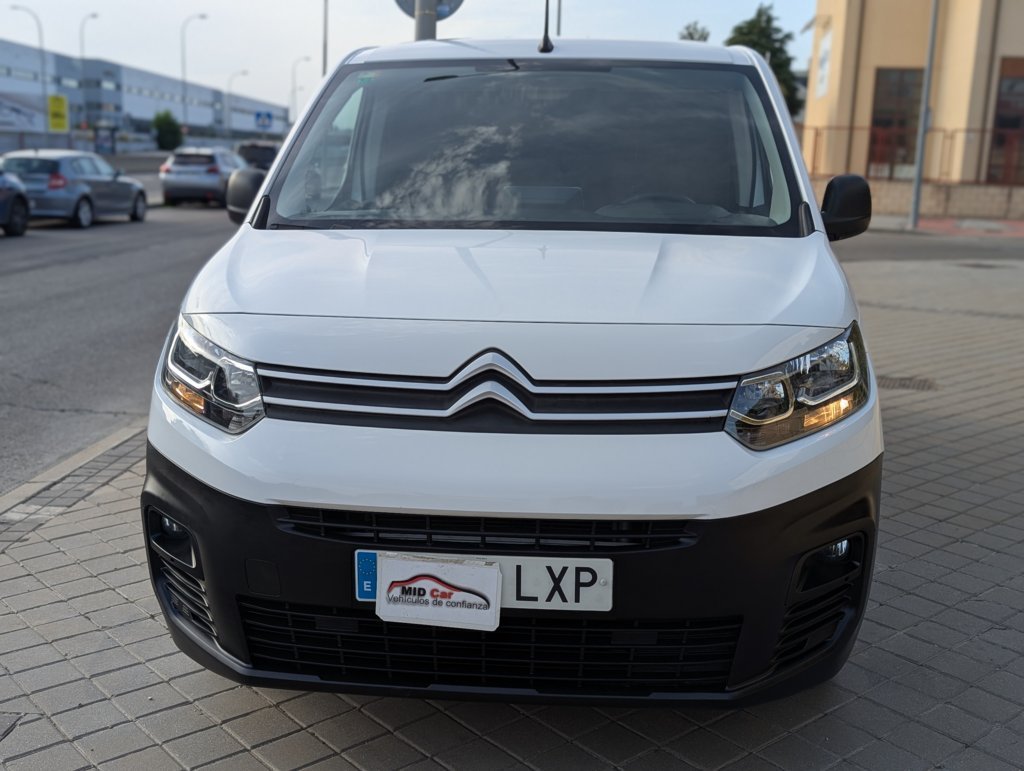 MIDCar coches ocasión Madrid Citroen Berlingo Premium  XL 1.5 BlueHDi 100Cv Etiqueta C IVA Garantía Incl Nacional