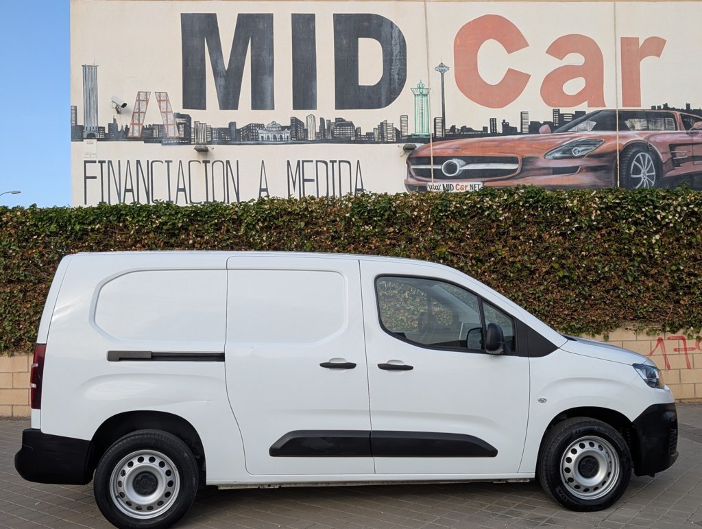 MIDCar coches ocasión Madrid Citroen Berlingo Premium  XL 1.5 BlueHDi 100Cv Etiqueta C IVA Garantía Incl Nacional