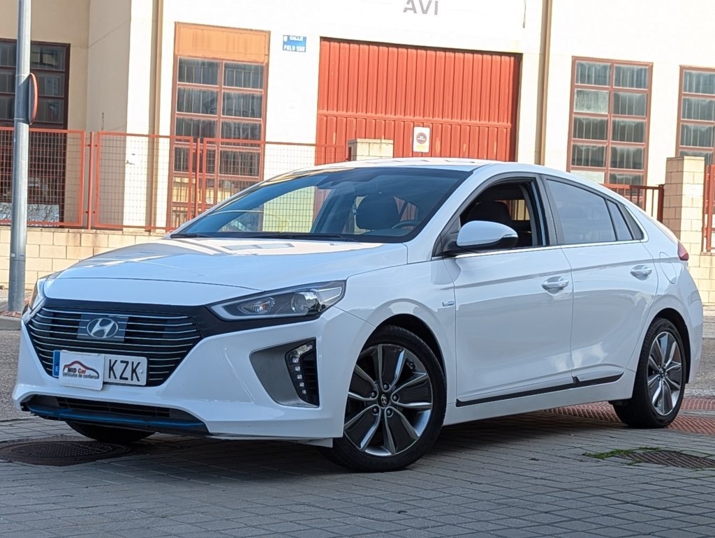 MIDCar coches ocasión Madrid HYUNDAI iONIQ 1.6 GDI HEV Tecno DCT Hybrido ECO