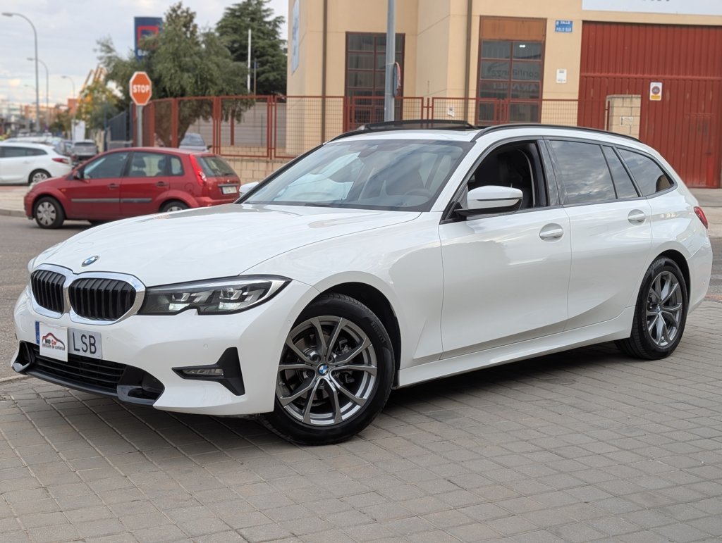 MIDCar coches ocasión Madrid BMW 318D Auto Touring Etiqueta Medioambiental ECO Nacional 1 Dueño