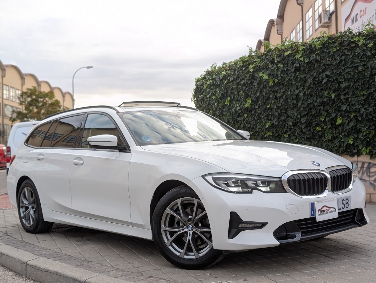 MIDCar coches ocasión Madrid BMW 318D Auto Touring Etiqueta Medioambiental ECO Nacional 1 Dueño