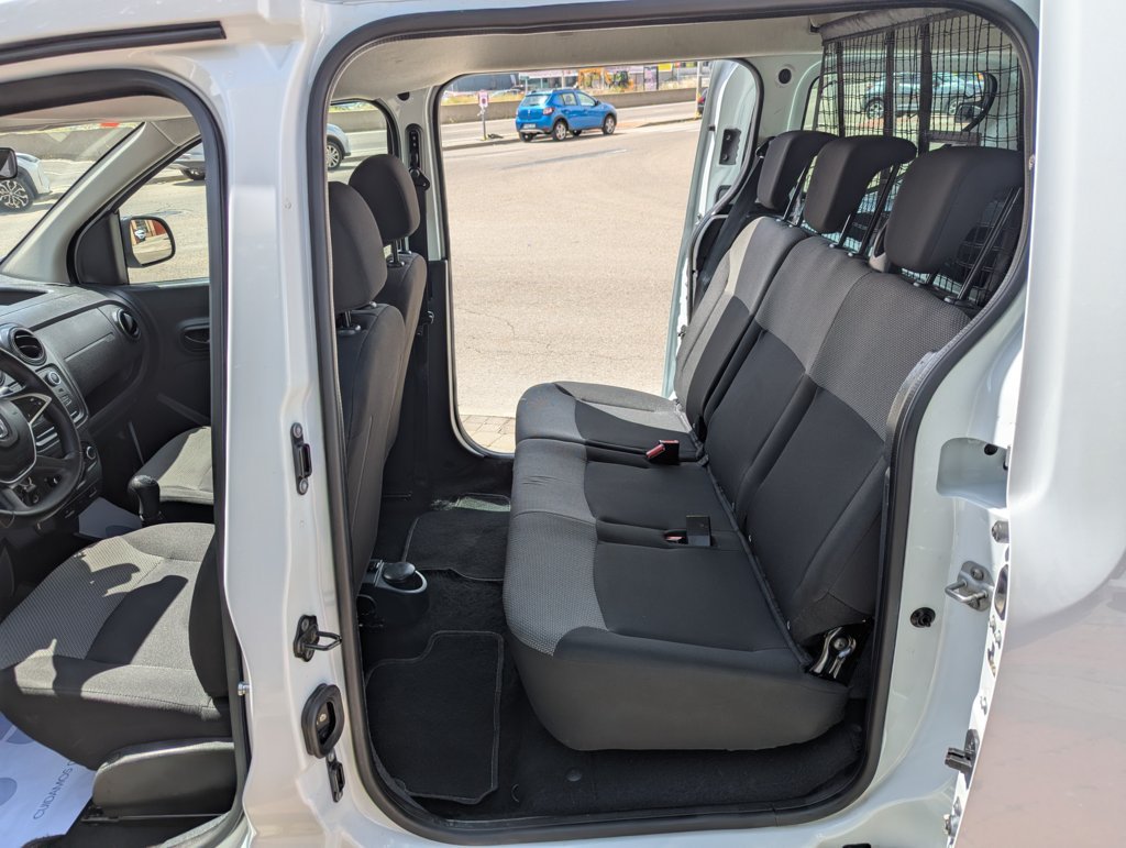 MIDCar coches ocasión Madrid Dacia Dokker Van Essential  Combi 5 Plazas, 1.6 110Cv  ECO-G N1, GLP  Híbrido