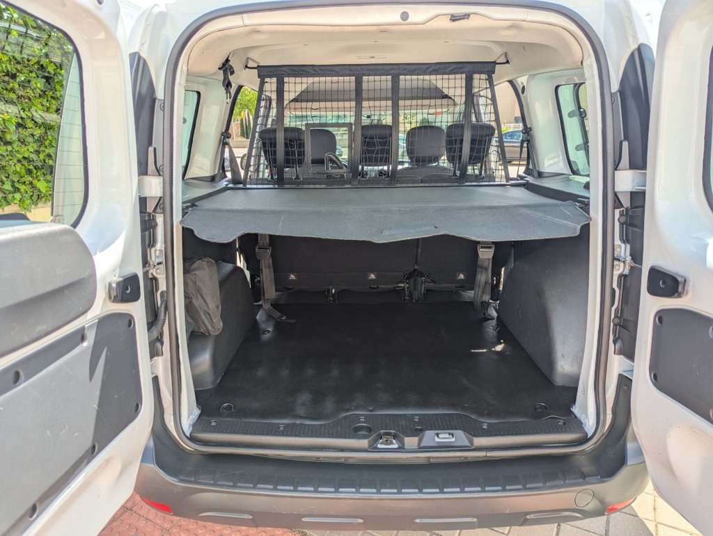 MIDCar coches ocasión Madrid Dacia Dokker Van Essential  Combi 5 Plazas, 1.6 110Cv  ECO-G N1, GLP  Híbrido