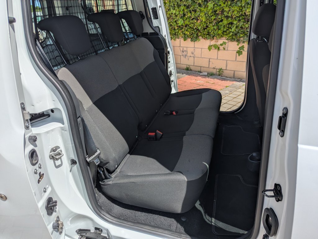 MIDCar coches ocasión Madrid Dacia Dokker Van Essential  Combi 5 Plazas, 1.6 110Cv  ECO-G N1, GLP  Híbrido