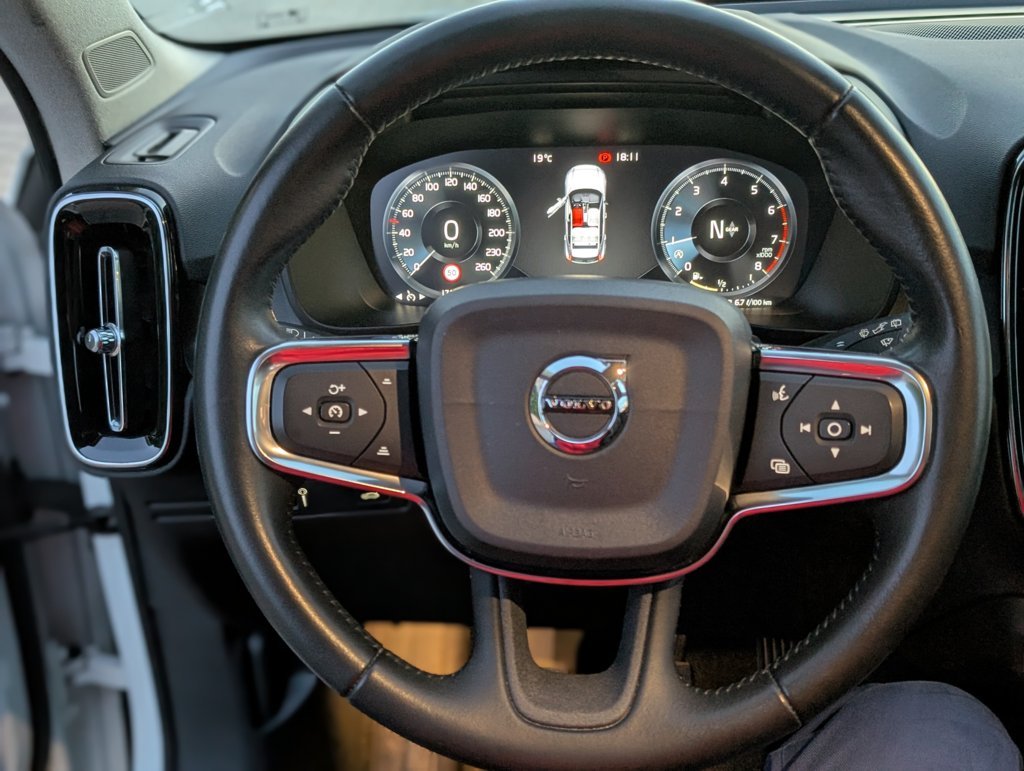 MIDCar coches ocasión Madrid Volvo XC40