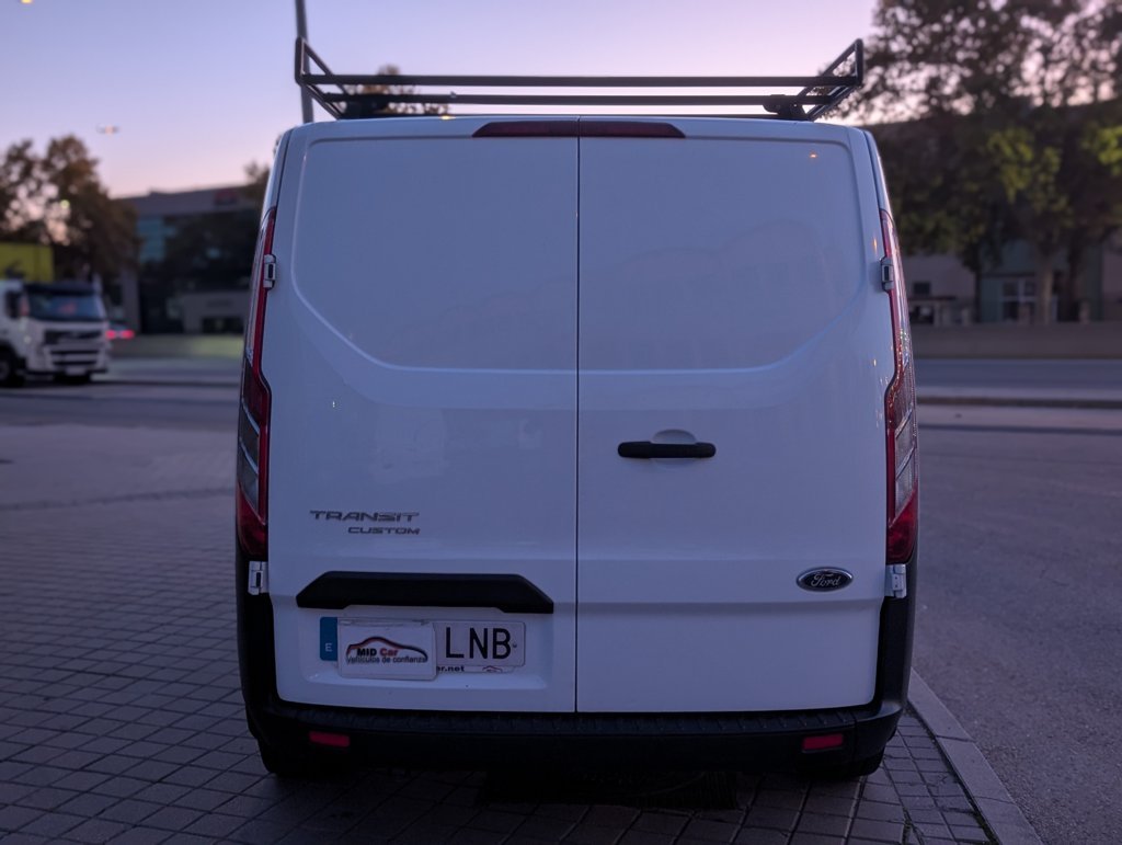 MIDCar coches ocasión Madrid Ford Transit Custom Combi 2.0 TDCI  6 Plazas Trend Etiqueta C Con IVA y Garantía