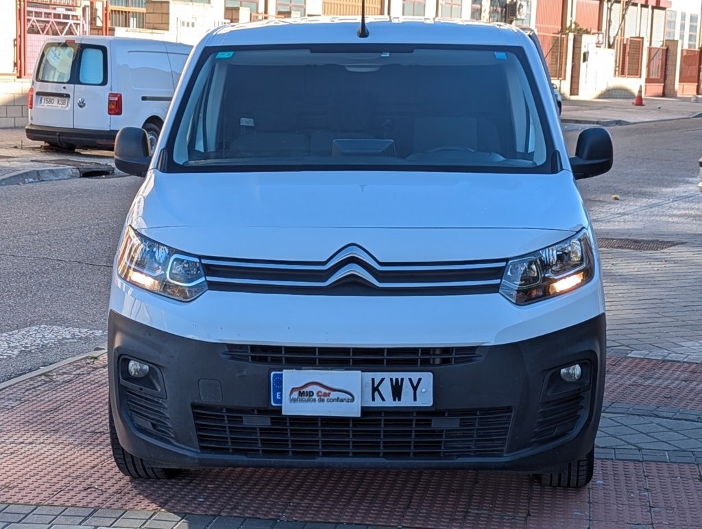 MIDCar coches ocasión Madrid Citroen Berlingo 1.5BlueHdi 100Cv Premium 3 Plazas Doble puerta Nacional IVA y Garantía Inc