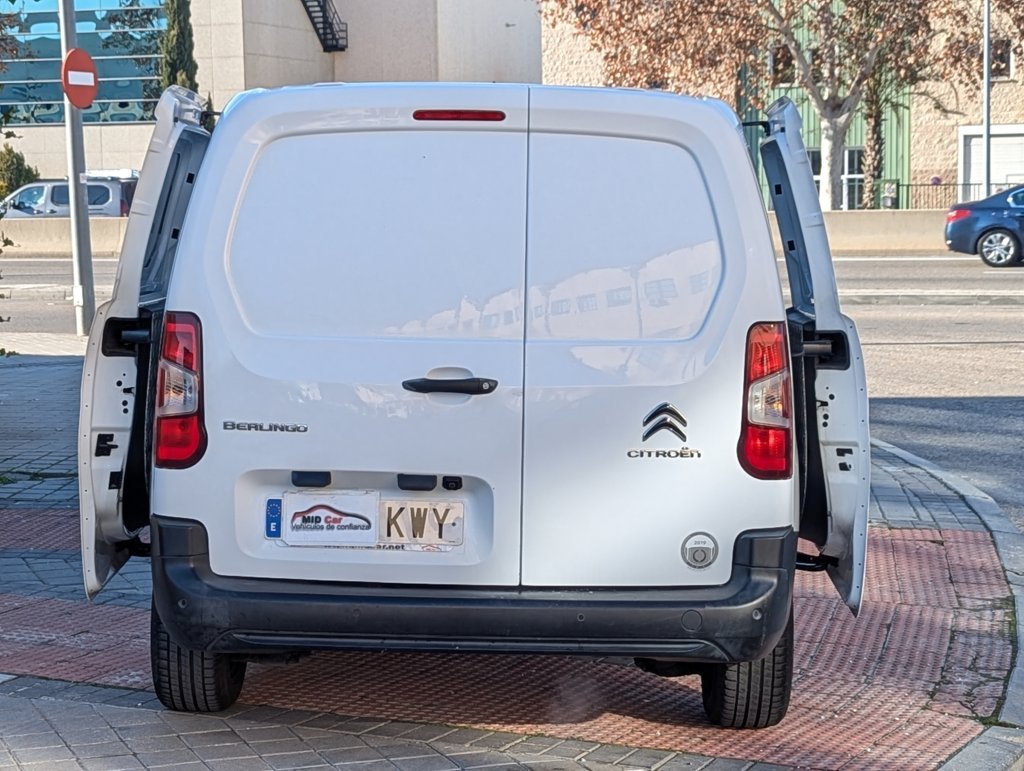 MIDCar coches ocasión Madrid Citroen Berlingo 1.5BlueHdi 100Cv Premium 3 Plazas Doble puerta Nacional IVA y Garantía Inc