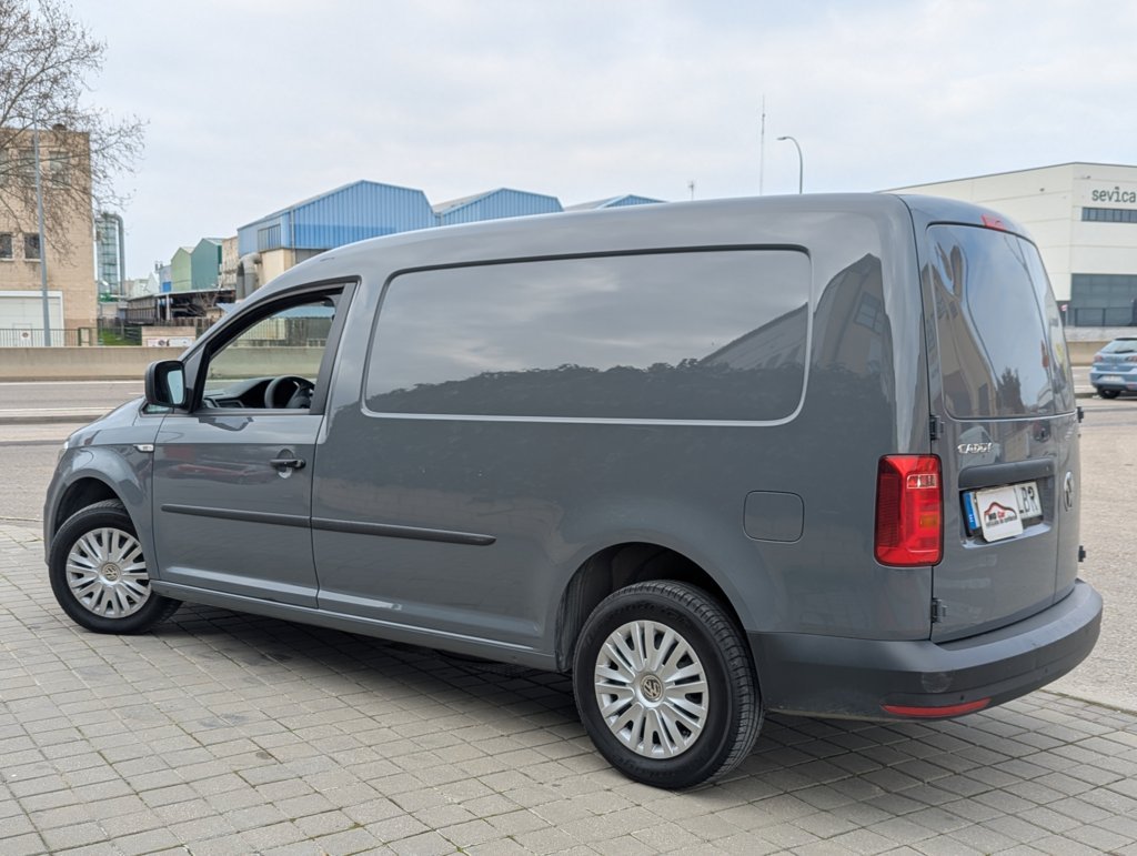 MIDCar coches ocasión Madrid Volkswagen Caddy Maxi Furgón 1.4 TGI Etiqueta ECO Profesional 81kW BM 110Cv IVA y garantía Incl