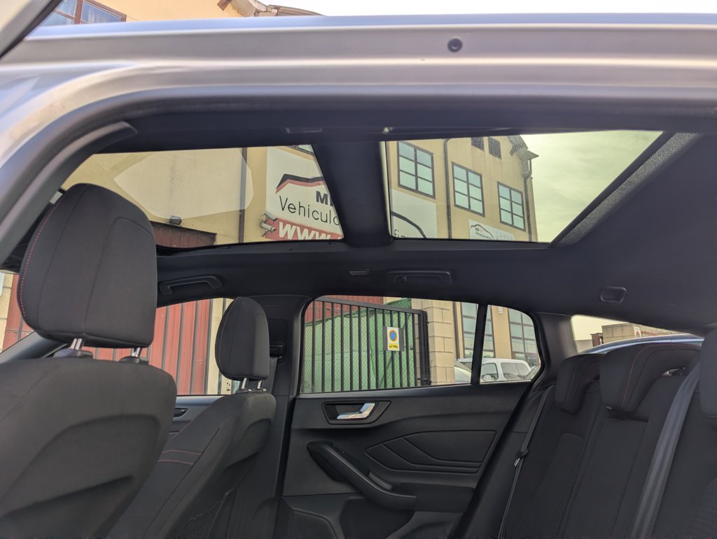 MIDCar coches ocasión Madrid Ford Focus ST-Line X Automatico SB 1.5EcoBlue 120Cv Nacional IVA y Garantía Inc