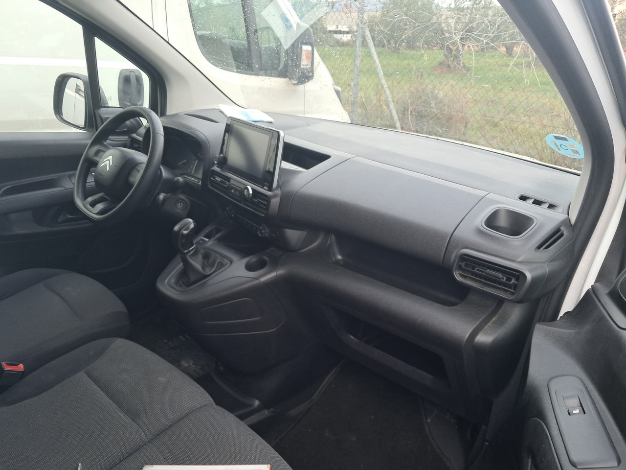 MIDCar coches ocasión Madrid Citroen Berlingo Premium Club 1.5BlueHdi 100Cv 3 Plazas IVA y Garantía Incl Nacional