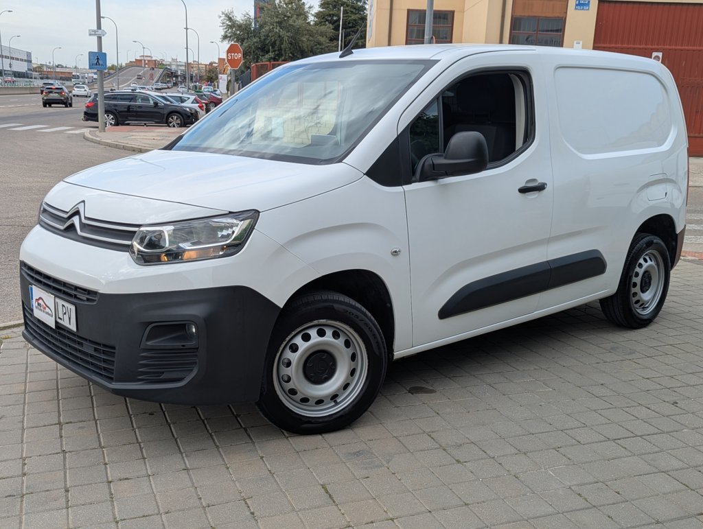 MIDCar coches ocasión Madrid Citroen Berlingo Premium Club 1.5BlueHdi 100Cv 3 Plazas IVA y Garantía Incl Nacional