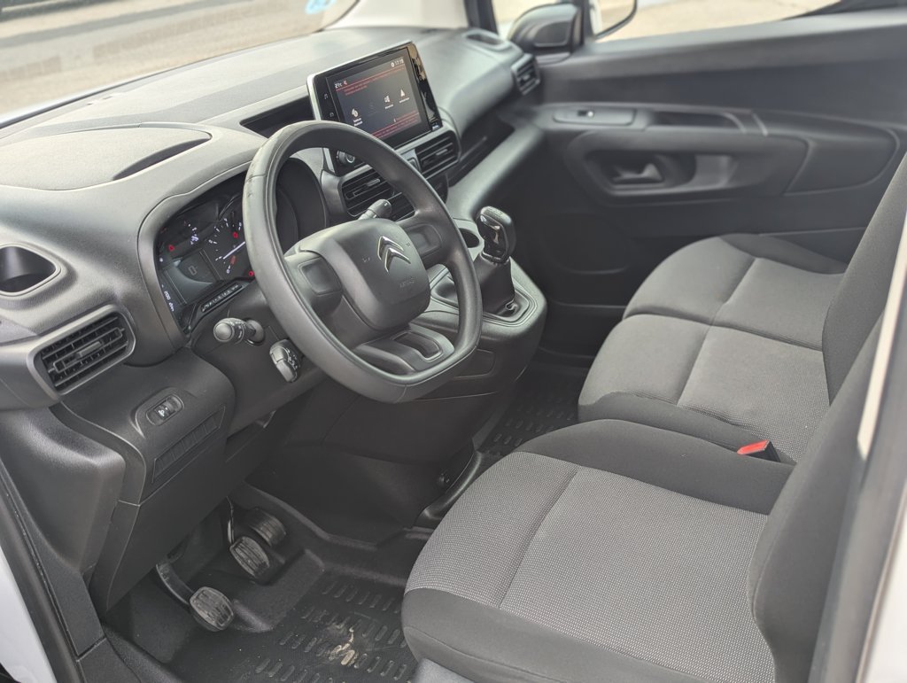 MIDCar coches ocasión Madrid Citroen Berlingo Premium Club 1.5BlueHdi 100Cv 3 Plazas IVA y Garantía Incl Nacional
