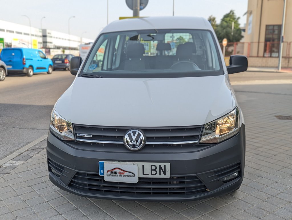 MIDCar coches ocasión Madrid Volkswagen Caddy Profesional Kombi 1.4 TGI/ GNC  BM 4 Puertas 110Cv Etiqueta ECO