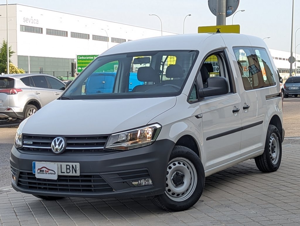 MIDCar coches ocasión Madrid Volkswagen Caddy Profesional Kombi 1.4 TGI/ GNC  BM 4 Puertas 110Cv Etiqueta ECO