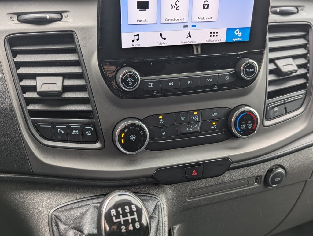 MIDCar coches ocasión Madrid Ford Custom 2.0EcoBlue 105 Etiqueta C IVA y Garantía Incl Nacional