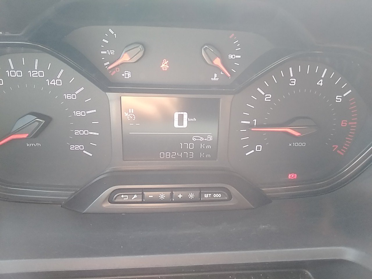 MIDCar coches ocasión Madrid Peugeot Partner Premium 1.5 BlueHDi 100Cv IVA y garantía Inc Etiqueta C Nacional Historial mantenimiento