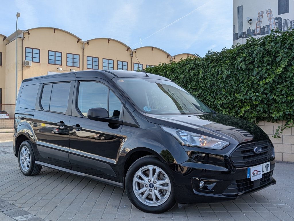MIDCar coches ocasión Madrid Ford Transit Connect  Kombi  Titanium 1.5ecoBlue 120Cv IVA y Garantía Inc Nacional