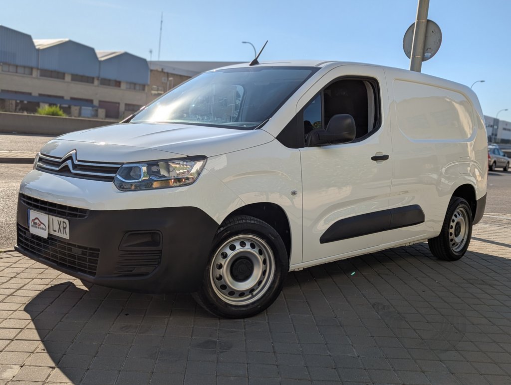 MIDCar coches ocasión Madrid Citroen Berlingo Premium Larga 1.5BlueHdi 100Cv IVA y Grantía Incl Etiqueta C XL