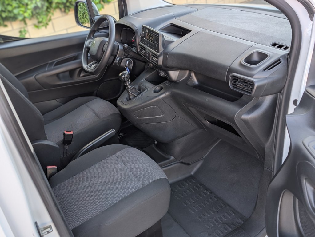 MIDCar coches ocasión Madrid Citroen Berlingo Premium Larga 1.5BlueHdi 100Cv IVA y Grantía Incl Etiqueta C XL