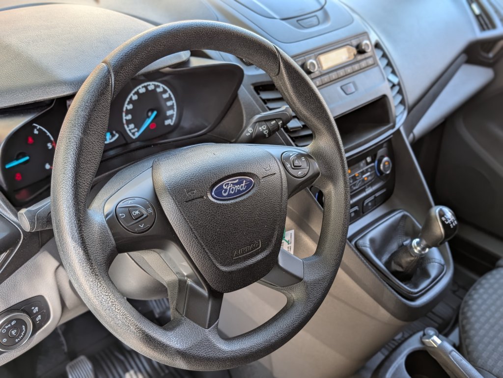 MIDCar coches ocasión Madrid Ford Transit Connect  3Plazas 1.5EcoBlueTrend 210 L2 4 Puertas 100Cv IVA y Garantía Inc Etiqueta C