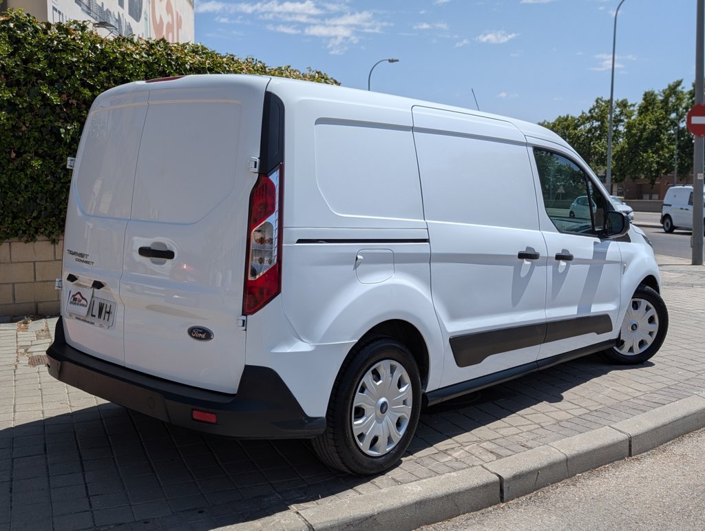 MIDCar coches ocasión Madrid Ford Transit Connect  3Plazas 1.5EcoBlueTrend 210 L2 4 Puertas 100Cv IVA y Garantía Inc Etiqueta C