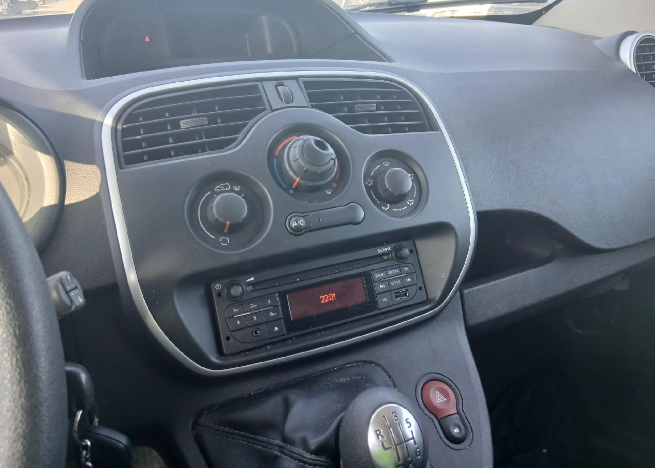 MID Car coches ocasión Madrid Renault Kangoo Maxi 1.5dCi Profesional 95Cv 6 velocidades Euro 6 Etiqueta C IVA y Garantía Inc