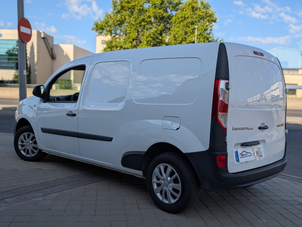 MID Car coches ocasión Madrid Renault Kangoo Maxi 1.5dCi Profesional 95Cv 6 velocidades Euro 6 Etiqueta C IVA y Garantía Inc