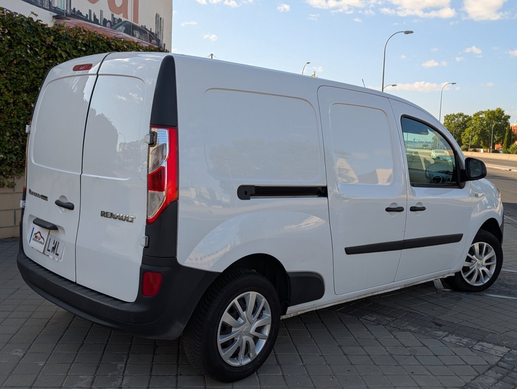 MID Car coches ocasión Madrid Renault Kangoo Maxi 1.5dCi Profesional 95Cv 6 velocidades Euro 6 Etiqueta C IVA y Garantía Inc