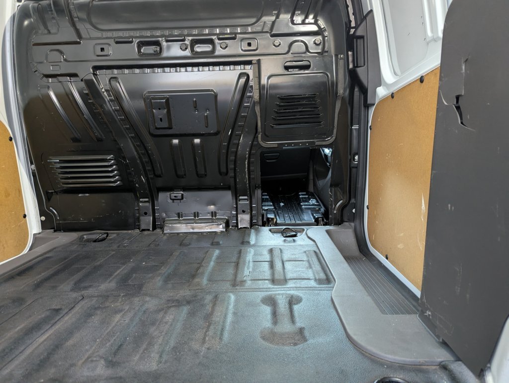 MIDCar coches ocasión Madrid Ford Transit Connect L2 210 1.5Ecoblue Trend Automatico 3 Plazas 120Cv IVA y Garantía Incl