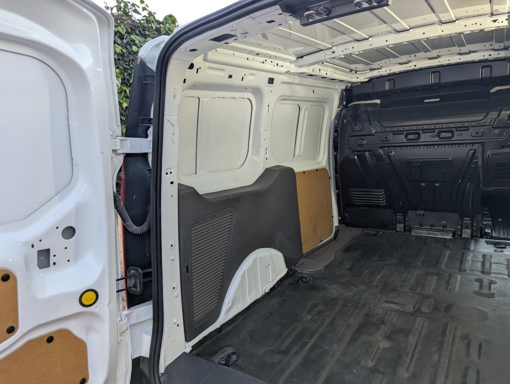 MIDCar coches ocasión Madrid Ford Transit Connect L2 210 1.5Ecoblue Trend Automatico 3 Plazas 120Cv IVA y Garantía Incl