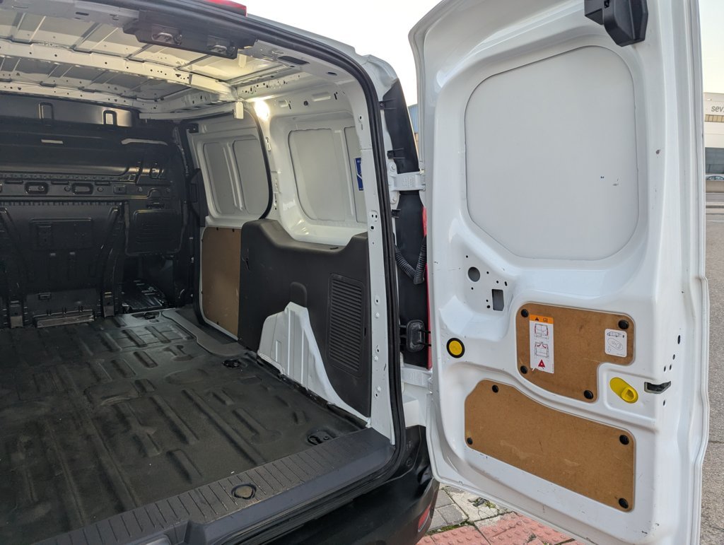 MIDCar coches ocasión Madrid Ford Transit Connect L2 210 1.5Ecoblue Trend Automatico 3 Plazas 120Cv IVA y Garantía Incl