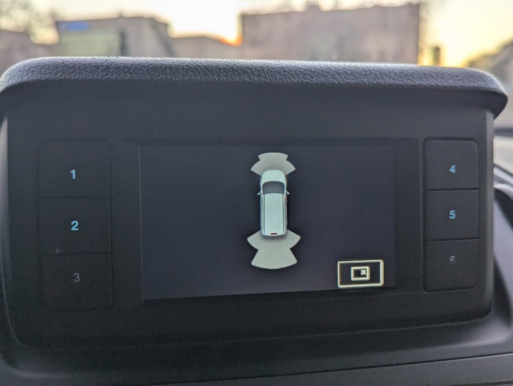 MIDCar coches ocasión Madrid Ford Transit Connect L2 210 1.5Ecoblue Trend Automatico 3 Plazas 120Cv IVA y Garantía Incl