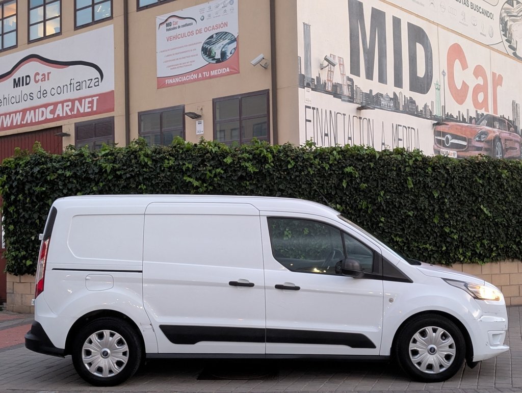 MIDCar coches ocasión Madrid Ford Transit Connect L2 210 1.5Ecoblue Trend Automatico 3 Plazas 120Cv IVA y Garantía Incl