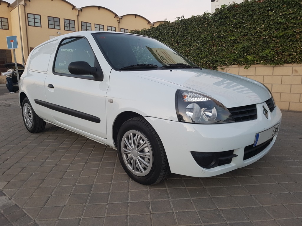 Autocasión MID Car vehículos segunda mano Madrid, Torrejón de Ardoz, Renault Clio Societe 1.5dCi 65 al mejor precio