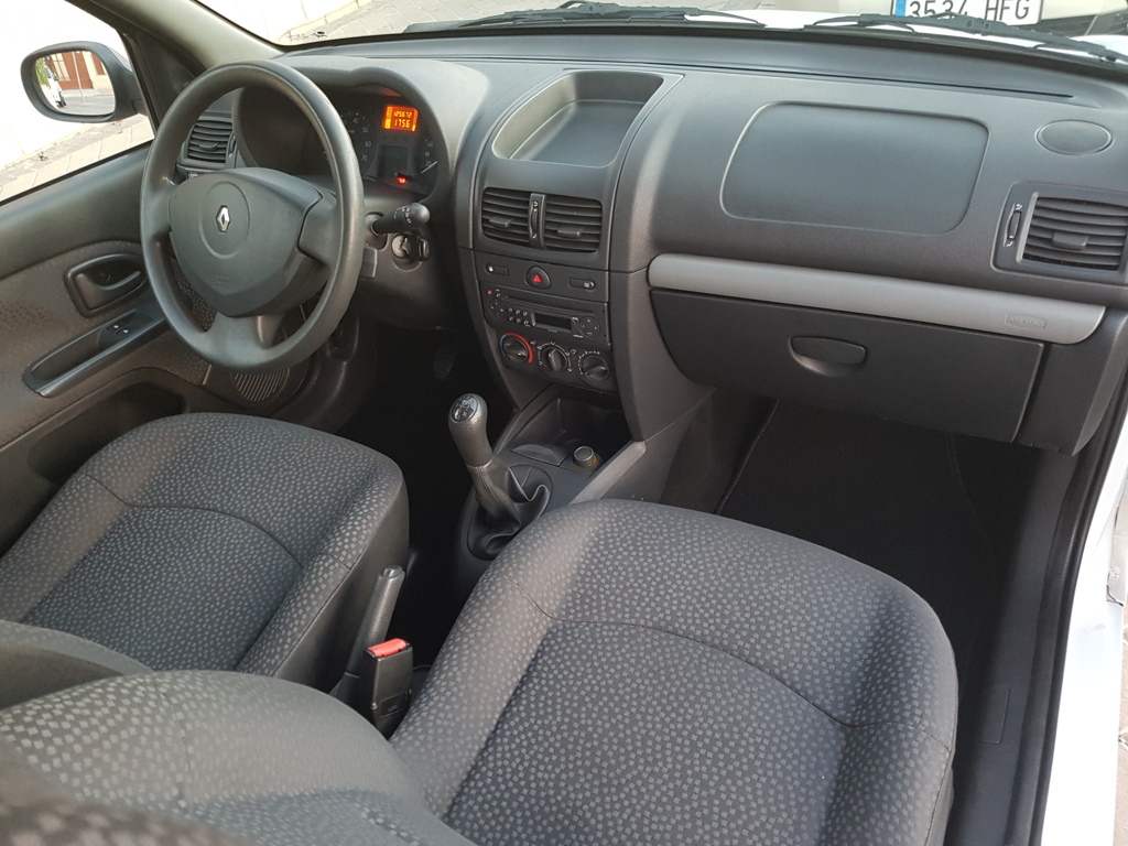 Autocasión MID Car vehículos segunda mano Madrid, Torrejón de Ardoz, Renault Clio Societe 1.5dCi 65 al mejor precio