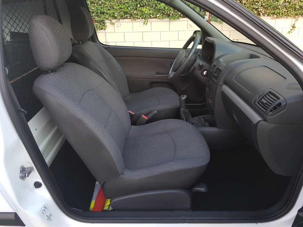Autocasión MID Car vehículos segunda mano Madrid, Torrejón de Ardoz, Renault Clio Societe 1.5dCi 65 al mejor precio